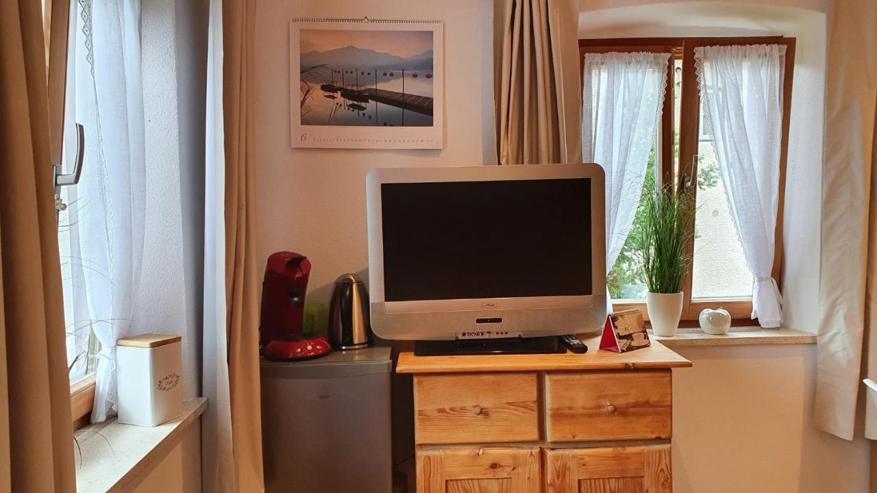 Gaestezimmer Vogtareuth Rinser Exterior foto